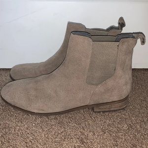Men Chelsea Boots